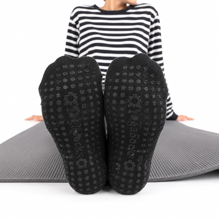 SOCKIVA Women'S Yoga/Pilates Studio Socks- Black - image 2