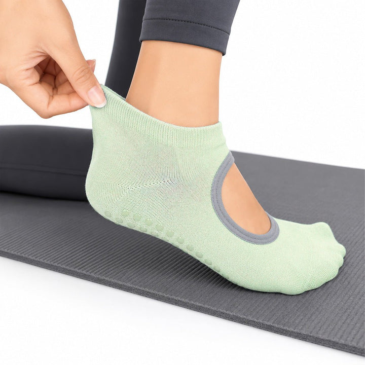 SOCKIVA Women'S Yoga/Pilates Studio Socks- Green - image 2