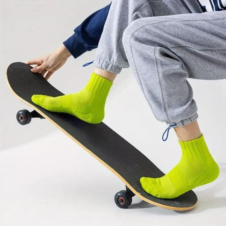 SOCKIVA Vibrant Edition – Cushioned Crew Socks With 180° Airflow Design (Unisex) - image 8